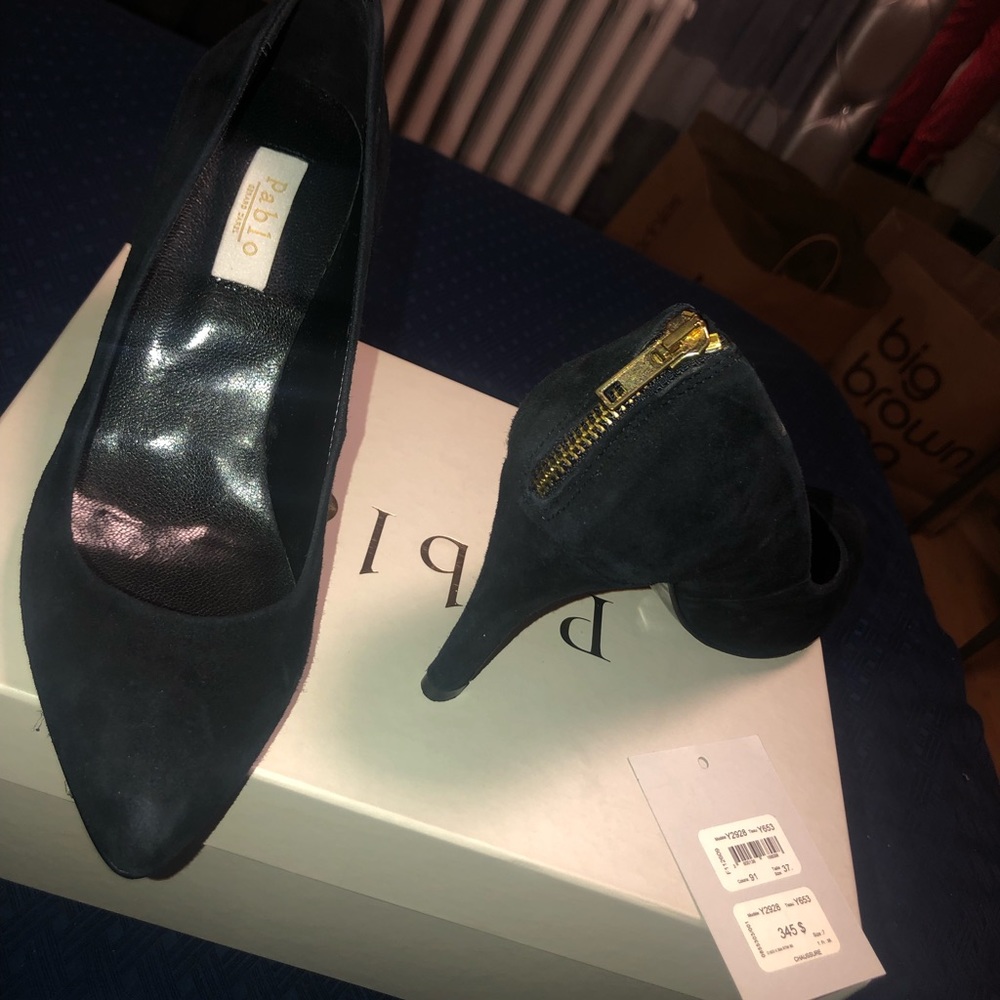Black Stilettos